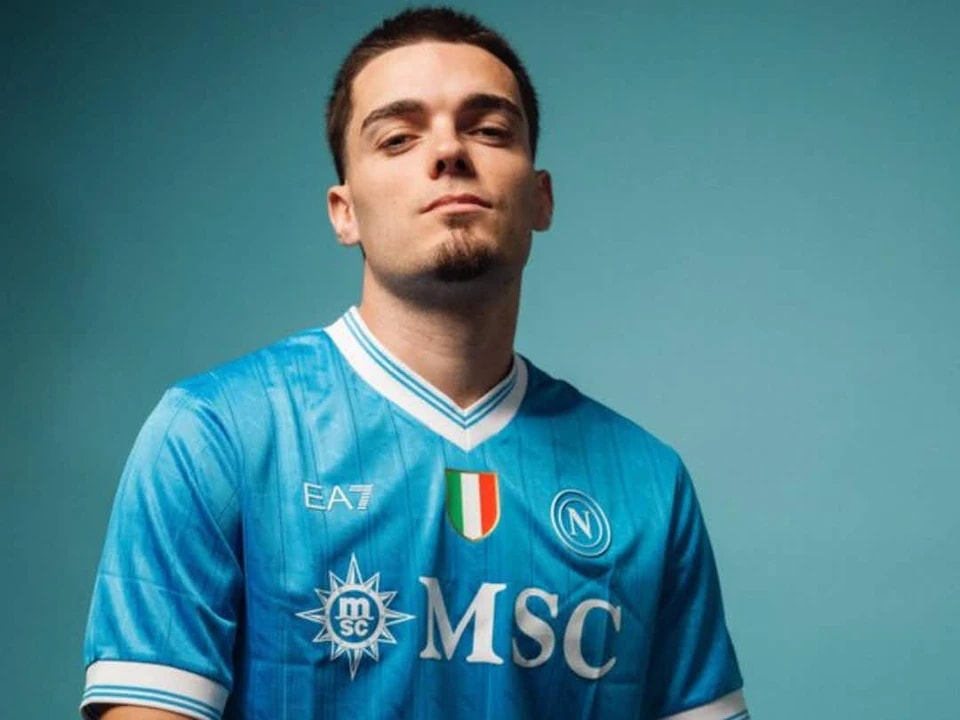 甲冠军球队, 的赫罗纳崭 甲冠军球队, 的赫罗纳崭