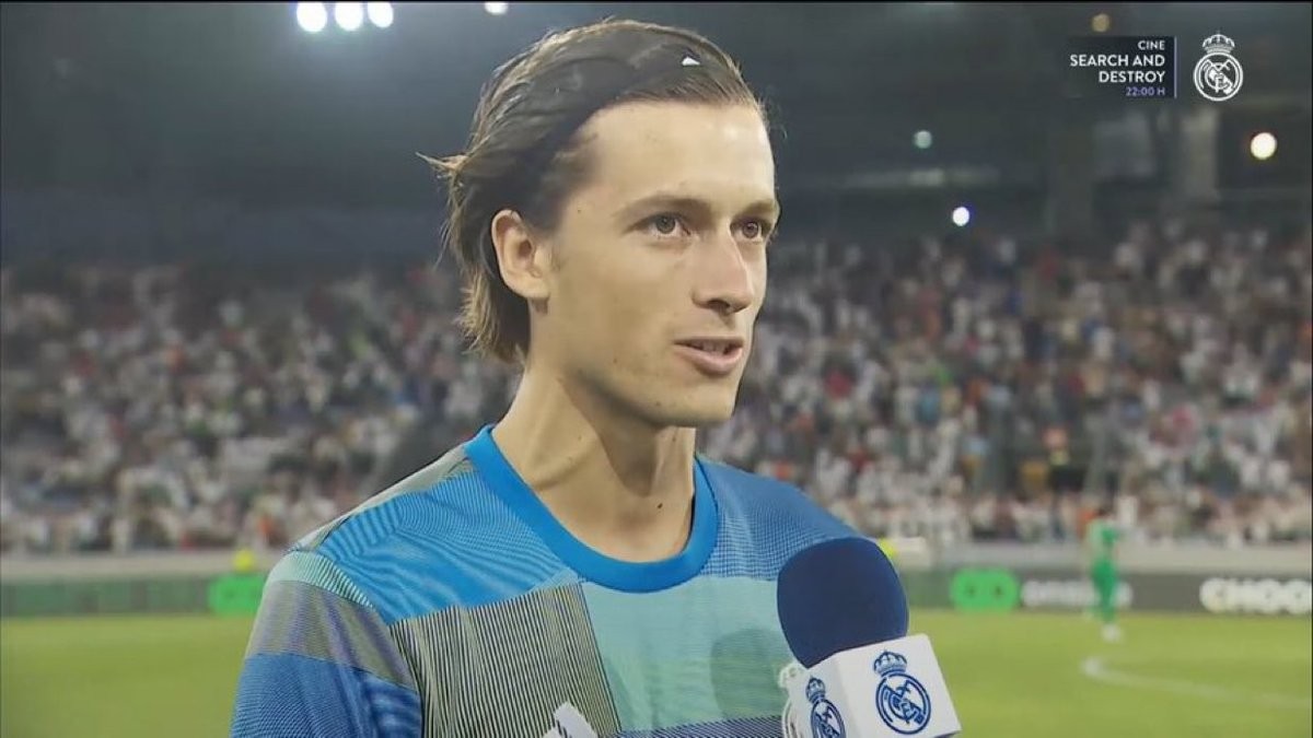 踢球会更美, 还是后防线, 赛后 踢球会更美, 还是后防线, 赛后